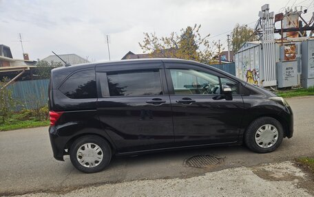 Honda Freed I, 2008 год, 875 000 рублей, 3 фотография