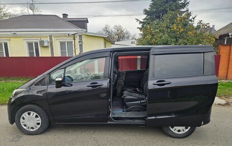 Honda Freed I, 2008 год, 875 000 рублей, 8 фотография