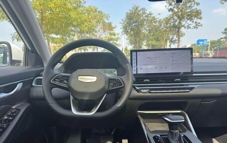 Geely Emgrand, 2025 год, 1 650 000 рублей, 10 фотография