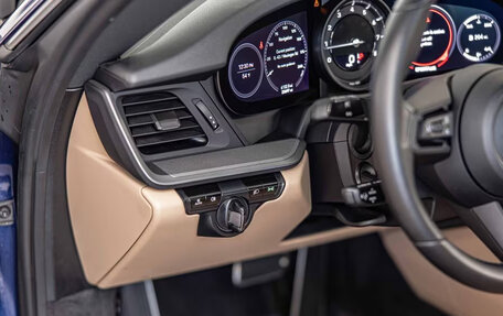 Porsche 911, 2021 год, 16 780 600 рублей, 20 фотография