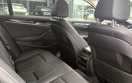 BMW 5 серия, 2020 год, 3 590 000 рублей, 15 фотография