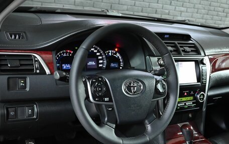 Toyota Camry, 2012 год, 1 750 000 рублей, 16 фотография