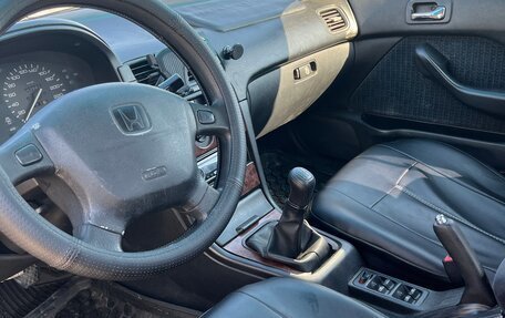 Honda Accord VII рестайлинг, 1997 год, 230 000 рублей, 4 фотография