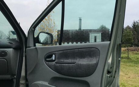 Renault Scenic III, 2002 год, 750 000 рублей, 15 фотография