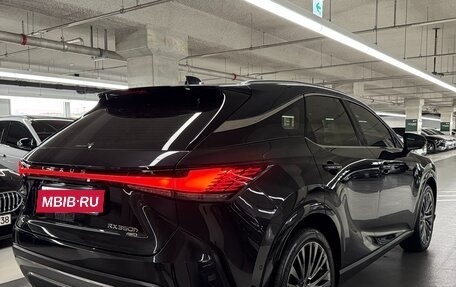 Lexus RX IV рестайлинг, 2023 год, 8 550 000 рублей, 4 фотография