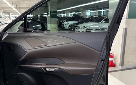 Lexus RX IV рестайлинг, 2023 год, 8 550 000 рублей, 13 фотография