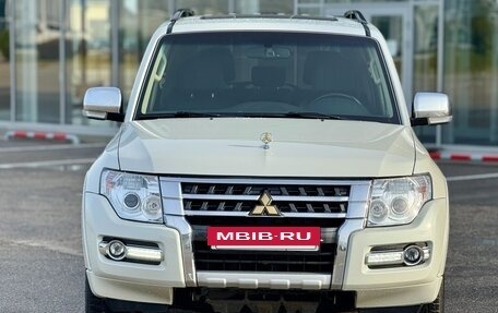 Mitsubishi Pajero IV, 2021 год, 3 980 000 рублей, 2 фотография