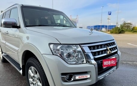 Mitsubishi Pajero IV, 2021 год, 3 980 000 рублей, 16 фотография