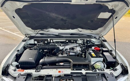 Mitsubishi Pajero IV, 2021 год, 3 980 000 рублей, 33 фотография