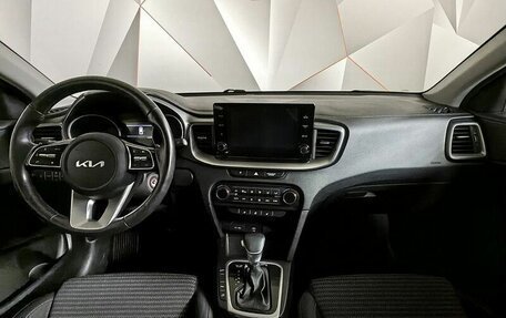 KIA cee'd III, 2022 год, 1 597 000 рублей, 12 фотография