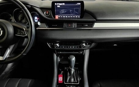 Mazda 6, 2019 год, 2 155 000 рублей, 13 фотография