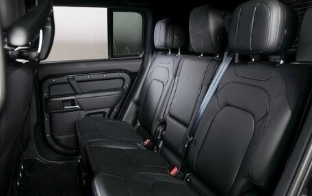 Land Rover Defender II, 2025 год, 15 009 087 рублей, 26 фотография