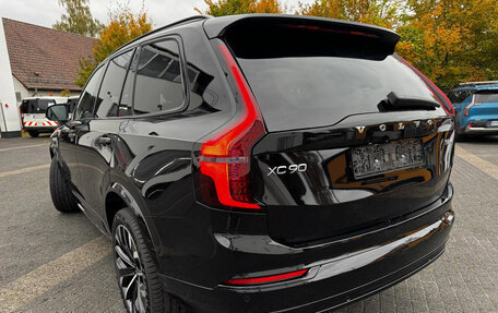 Volvo XC90 II рестайлинг, 2025 год, 12 300 000 рублей, 7 фотография