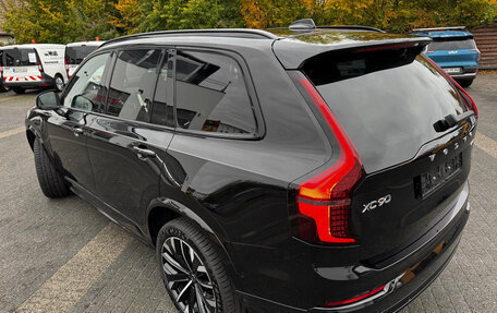 Volvo XC90 II рестайлинг, 2025 год, 12 300 000 рублей, 5 фотография