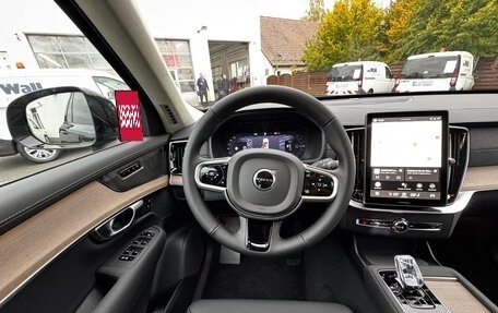 Volvo XC90 II рестайлинг, 2025 год, 12 300 000 рублей, 15 фотография