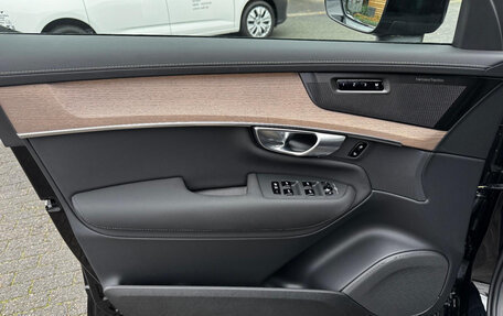 Volvo XC90 II рестайлинг, 2025 год, 12 300 000 рублей, 27 фотография