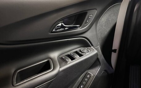 Chevrolet Equinox III, 2018 год, 1 890 000 рублей, 8 фотография