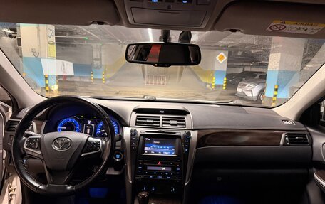 Toyota Camry, 2015 год, 1 950 000 рублей, 10 фотография