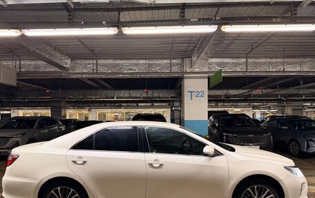 Toyota Camry, 2015 год, 1 950 000 рублей, 8 фотография