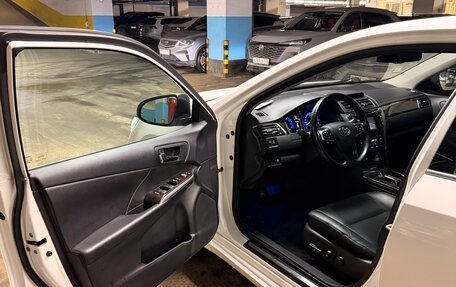 Toyota Camry, 2015 год, 1 950 000 рублей, 11 фотография