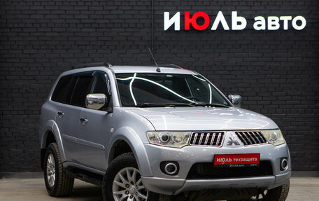 Mitsubishi Pajero Sport II рестайлинг, 2012 год, 1 720 000 рублей, 3 фотография