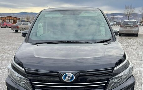 Toyota Voxy III, 2015 год, 1 430 000 рублей, 5 фотография