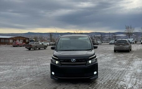 Toyota Voxy III, 2015 год, 1 430 000 рублей, 8 фотография