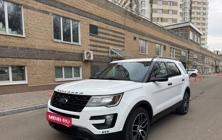 Ford Explorer VI, 2015 год, 2 299 000 рублей, 4 фотография