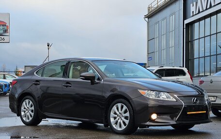 Lexus ES VII, 2013 год, 1 990 000 рублей, 3 фотография