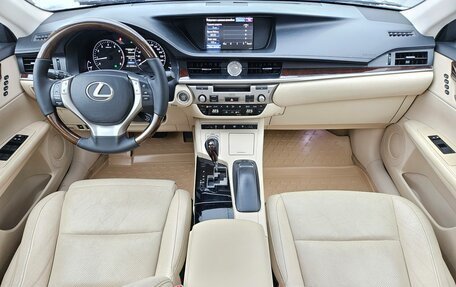 Lexus ES VII, 2013 год, 1 990 000 рублей, 8 фотография
