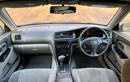 Toyota Chaser VI, 1998 год, 550 000 рублей, 8 фотография