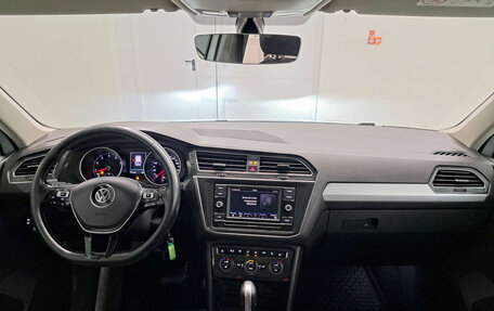 Volkswagen Tiguan II, 2018 год, 2 264 000 рублей, 18 фотография