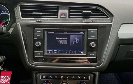 Volkswagen Tiguan II, 2018 год, 2 264 000 рублей, 19 фотография