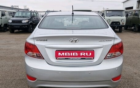 Hyundai Solaris II рестайлинг, 2013 год, 957 000 рублей, 4 фотография