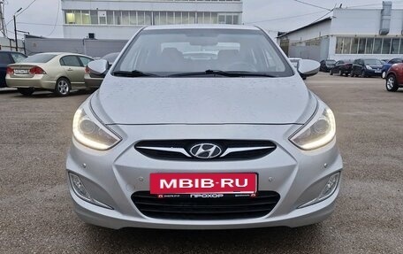 Hyundai Solaris II рестайлинг, 2013 год, 957 000 рублей, 3 фотография