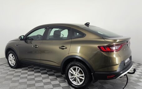 Renault Arkana I, 2021 год, 1 830 000 рублей, 9 фотография