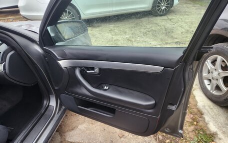 Audi A4, 2002 год, 780 000 рублей, 6 фотография