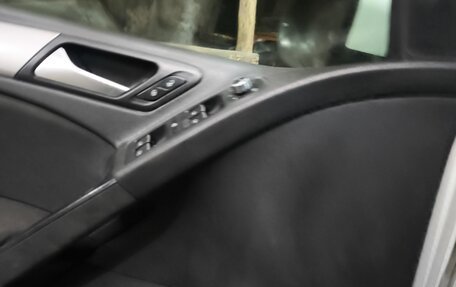 Volkswagen Golf VI, 2012 год, 800 000 рублей, 6 фотография