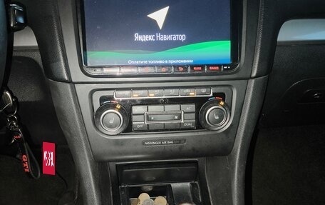 Volkswagen Golf VI, 2012 год, 800 000 рублей, 5 фотография