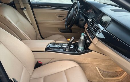 BMW 5 серия, 2012 год, 1 600 000 рублей, 13 фотография