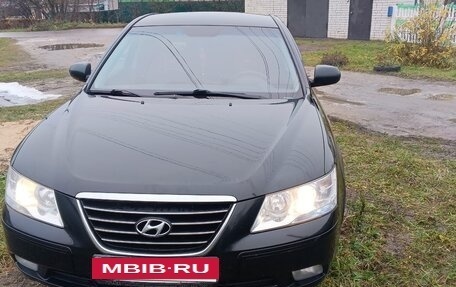 Hyundai Sonata VI, 2010 год, 650 000 рублей, 4 фотография