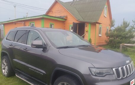 Jeep Grand Cherokee, 2018 год, 3 400 000 рублей, 12 фотография