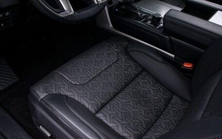 Toyota Sequoia, 2023 год, 17 041 288 рублей, 15 фотография