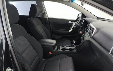 KIA Sportage IV рестайлинг, 2020 год, 2 150 000 рублей, 12 фотография