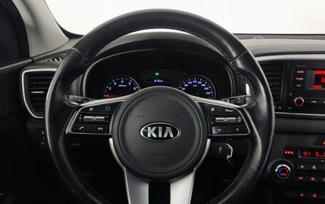 KIA Sportage IV рестайлинг, 2020 год, 2 150 000 рублей, 15 фотография