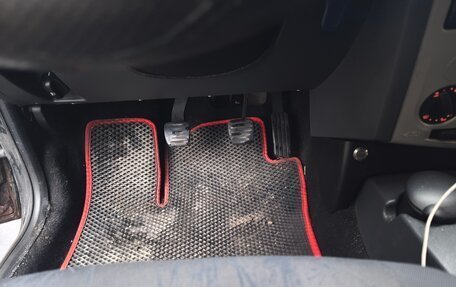 Renault Logan I, 2006 год, 250 000 рублей, 15 фотография