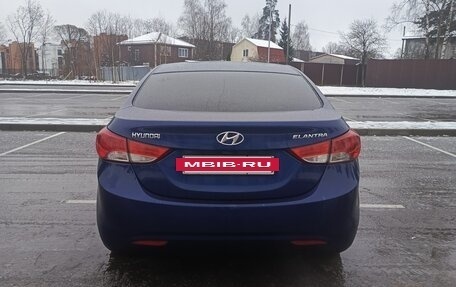 Hyundai Elantra V, 2011 год, 860 000 рублей, 3 фотография