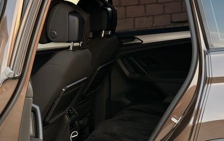 Volkswagen Tiguan II, 2020 год, 2 750 000 рублей, 5 фотография