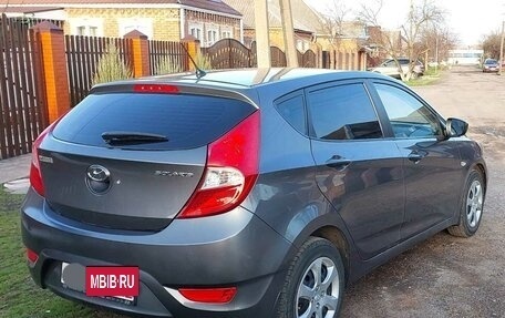 Hyundai Solaris II рестайлинг, 2012 год, 825 000 рублей, 8 фотография