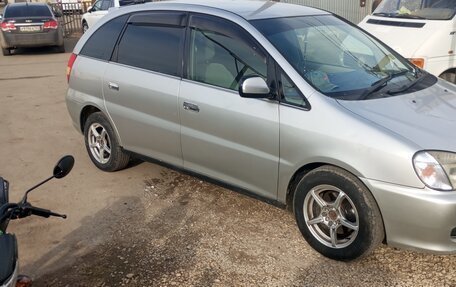 Toyota Nadia, 1999 год, 550 000 рублей, 2 фотография